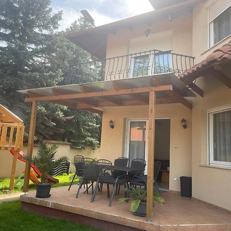 Happy Sun Medences Apartman Siófok Exteriér fotografie