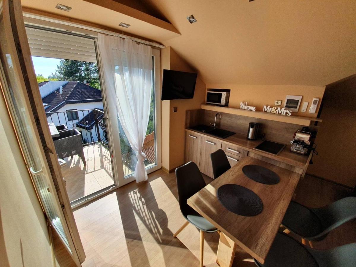 Happy Sun Medences Apartman Siófok Exteriér fotografie