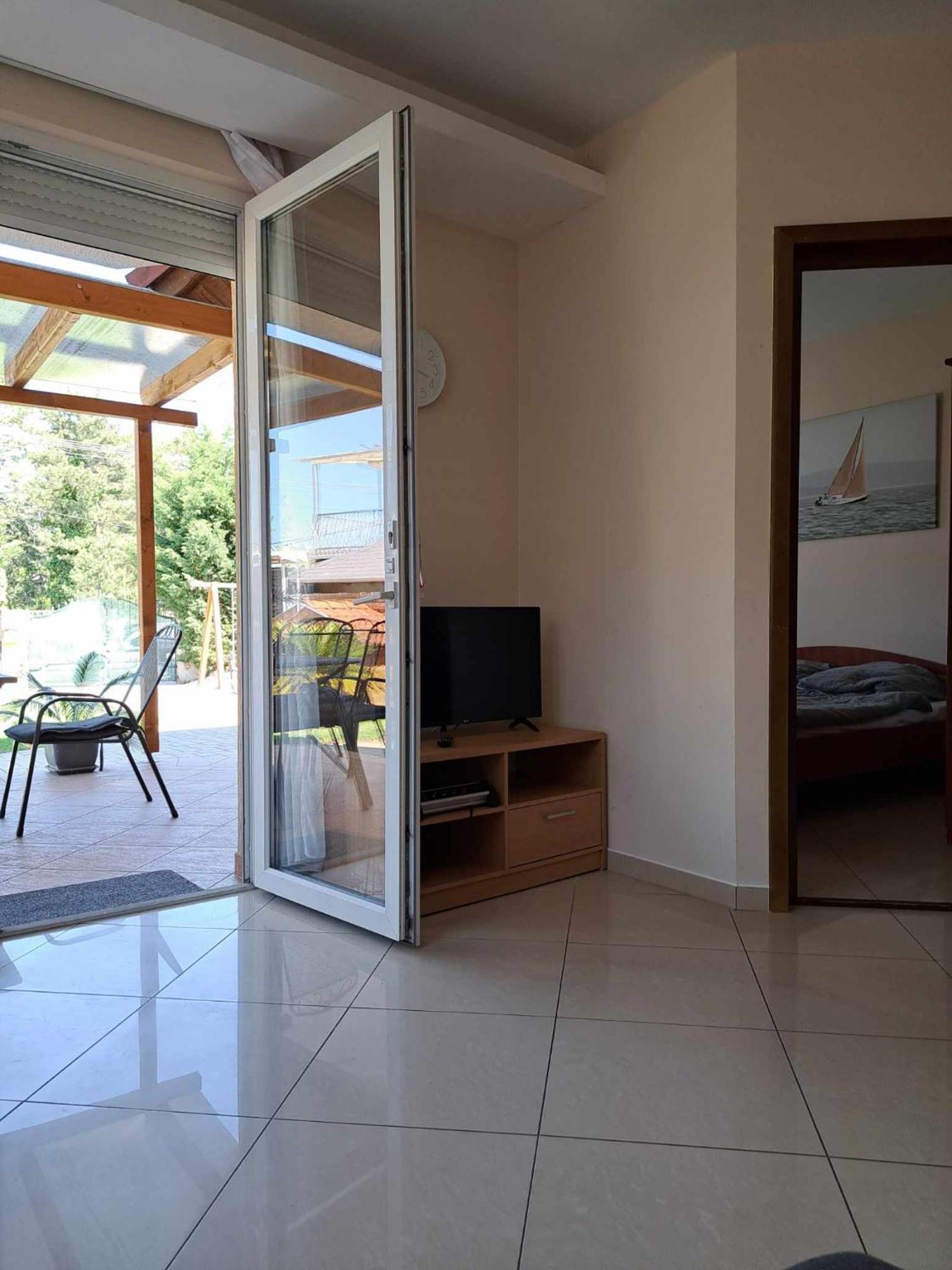 Happy Sun Medences Apartman Siófok Exteriér fotografie